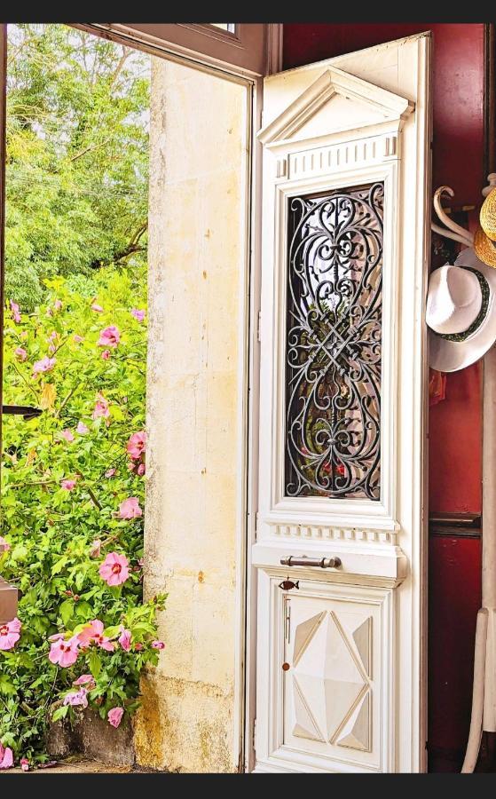L'Angelique Hotel Bouille-Courdault ภายนอก รูปภาพ
